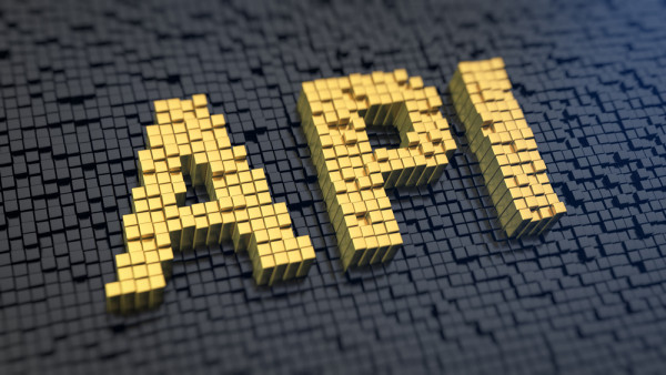 API Report author and API all-purpose evangelist Kin Lane worked with Steven Wilmott to launch The API Commons in November of 2013, a site where API authors are enabled to clearly share reproducible code.